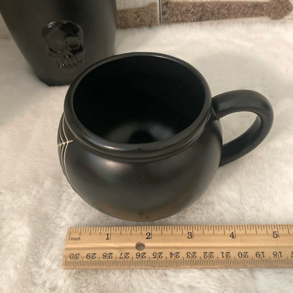 Target Spritz 2022 Cauldron Mug with Spiderweb - Picture 7 of 7